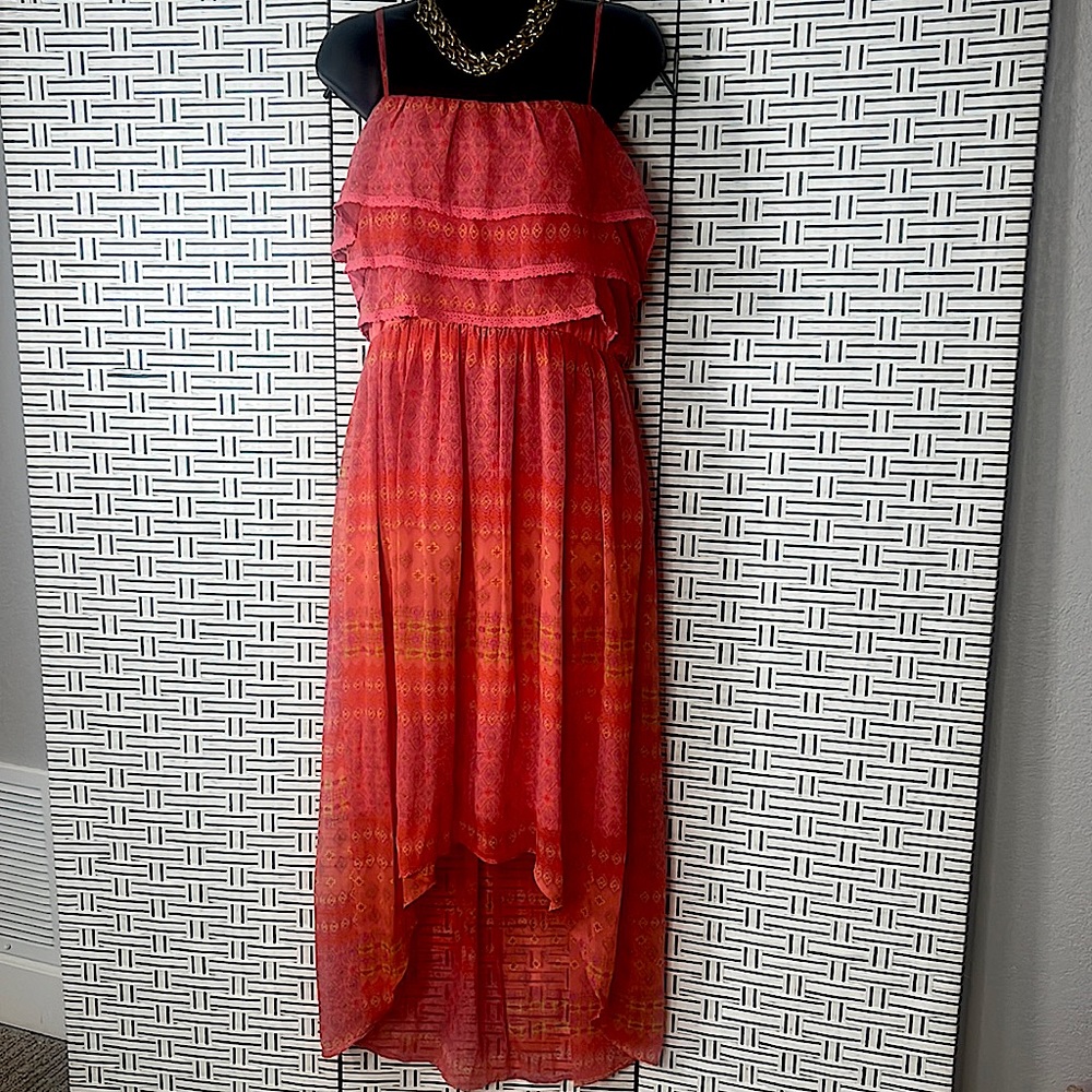 Olsenboye hi low spaghetti strap ruffled top long dress.